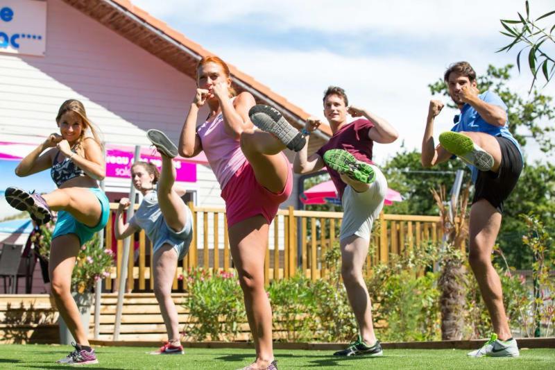 Camping Officiel Siblu Domaine De Soulac エクステリア 写真